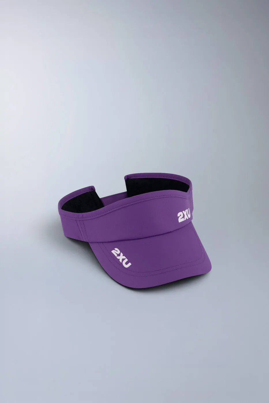 Run Visor sold by 2xu