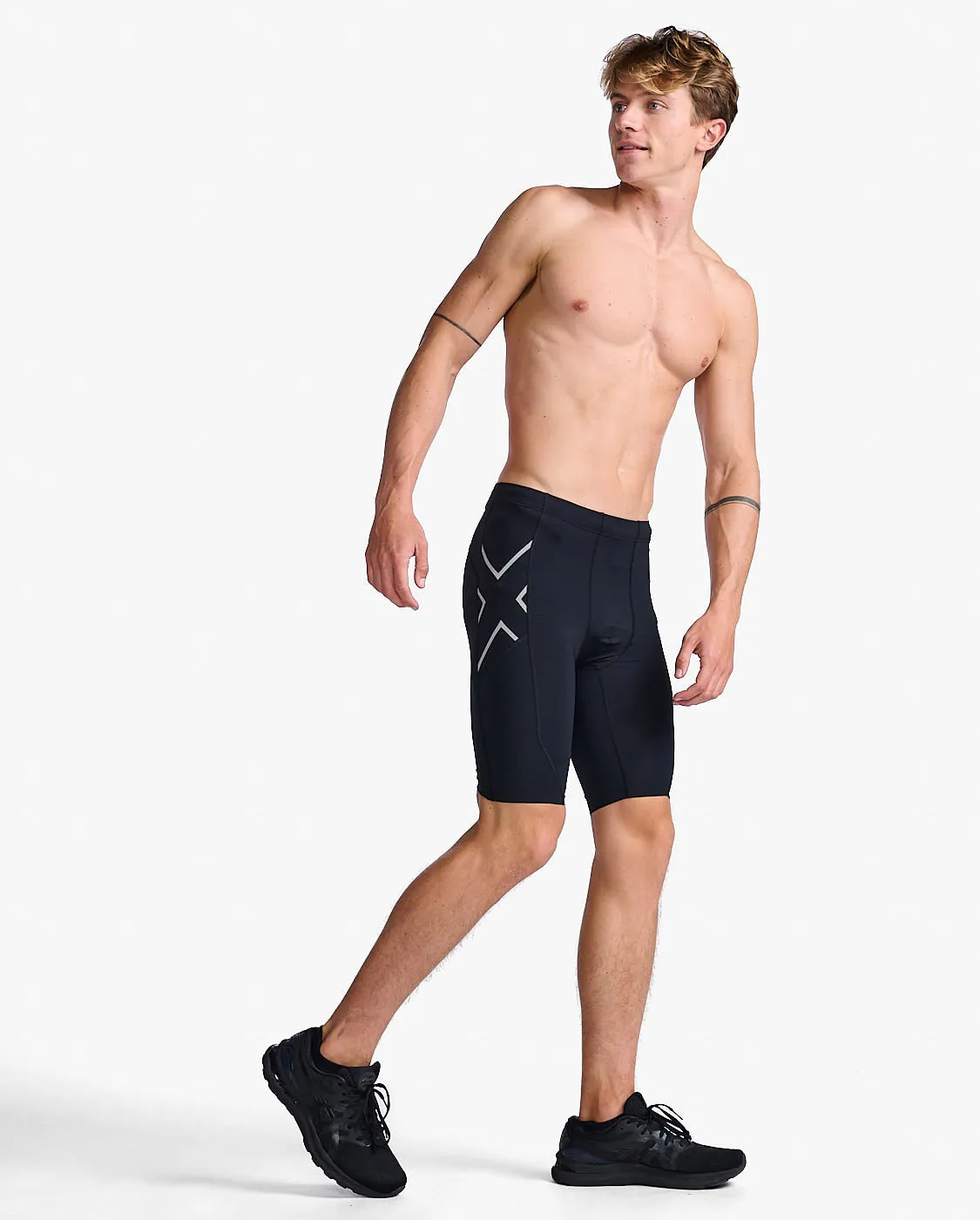 Aero Compression Shorts sold by 2xu product image thumbnail 3