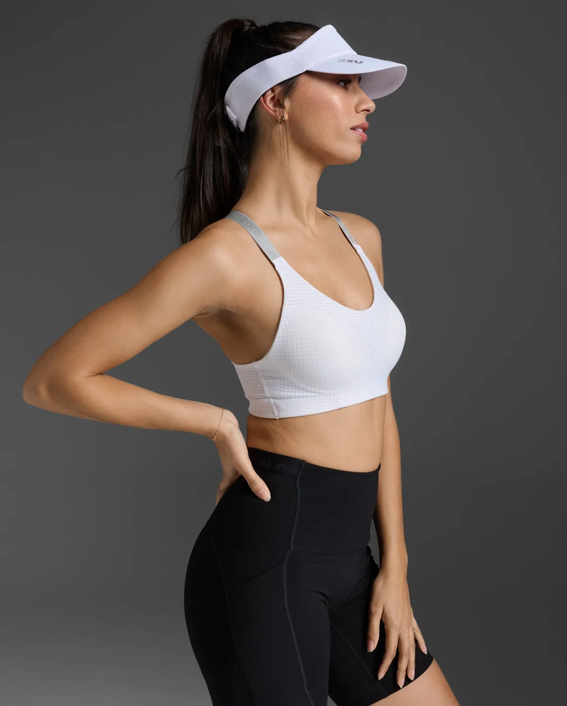 Run Visor sold by 2xu product image thumbnail 2