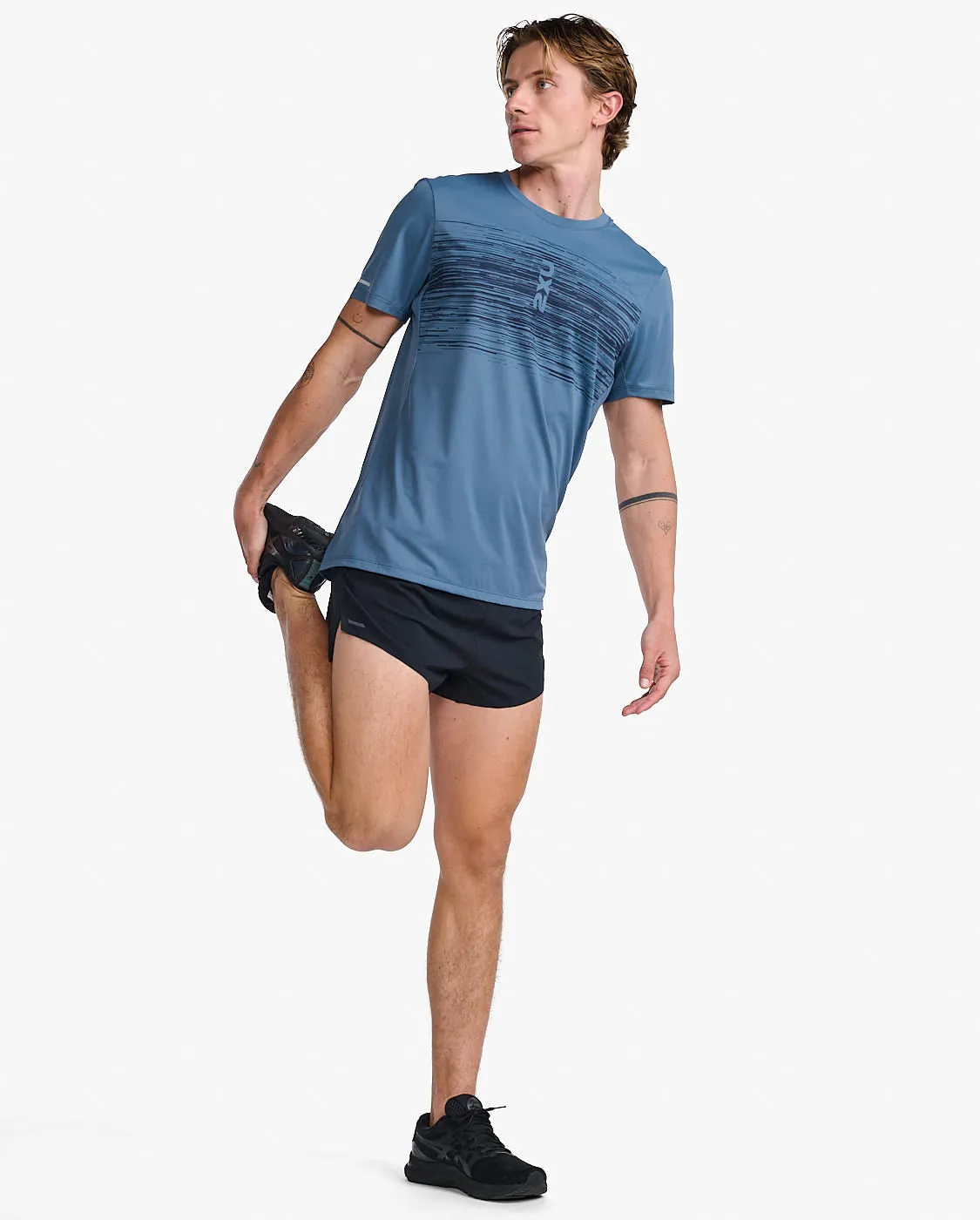 Light Speed Tee sold by 2xu product image thumbnail 3
