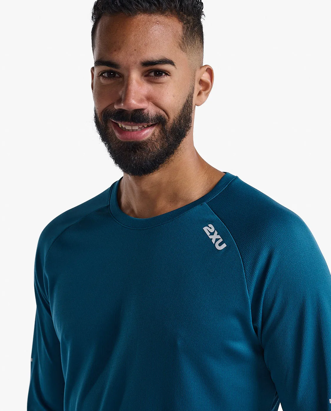 Aero Long Sleeve sold by 2xu product image thumbnail 5