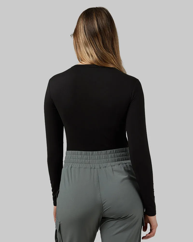 WOMEN'S LIGHTWEIGHT BASELAYER CREW TOP sold by 32 Degrees product image thumbnail 3