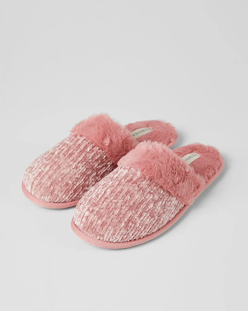 WOMEN'S COZY CHENILLE SLIPPERS sold by 32 Degrees