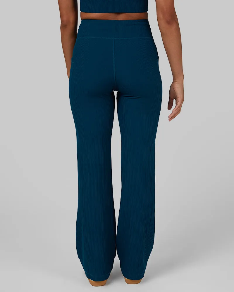 WOMEN'S HIGH-WAIST ACTIVE RIB FLARE PANT sold by 32 Degrees product image thumbnail 3