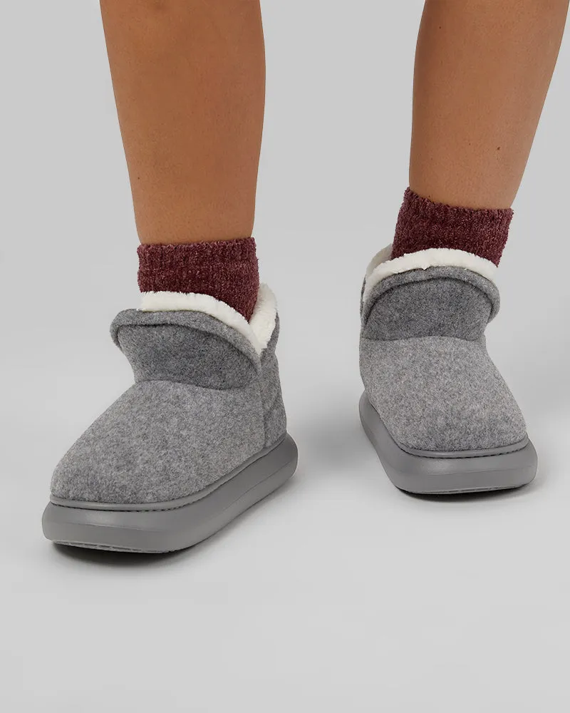 WOMEN'S FLEECE-LINED SLIPPER BOOTS sold by 32 Degrees product image thumbnail 2