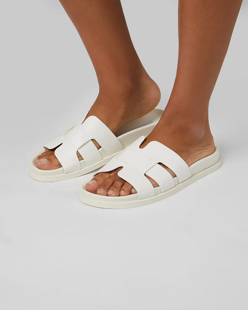 WOMEN'S H-BAND FOOTBED SANDALS sold by 32 Degrees product image thumbnail 2