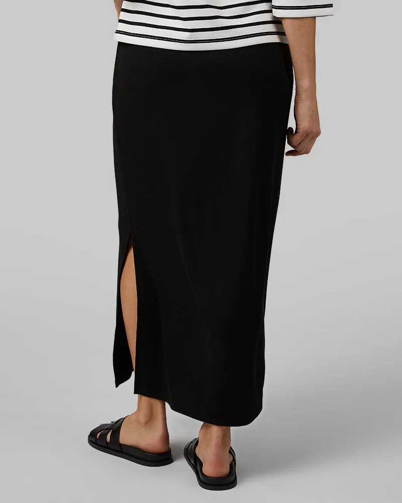 WOMEN'S SOFT RIB MAXI SKIRT sold by 32 Degrees product image thumbnail 3