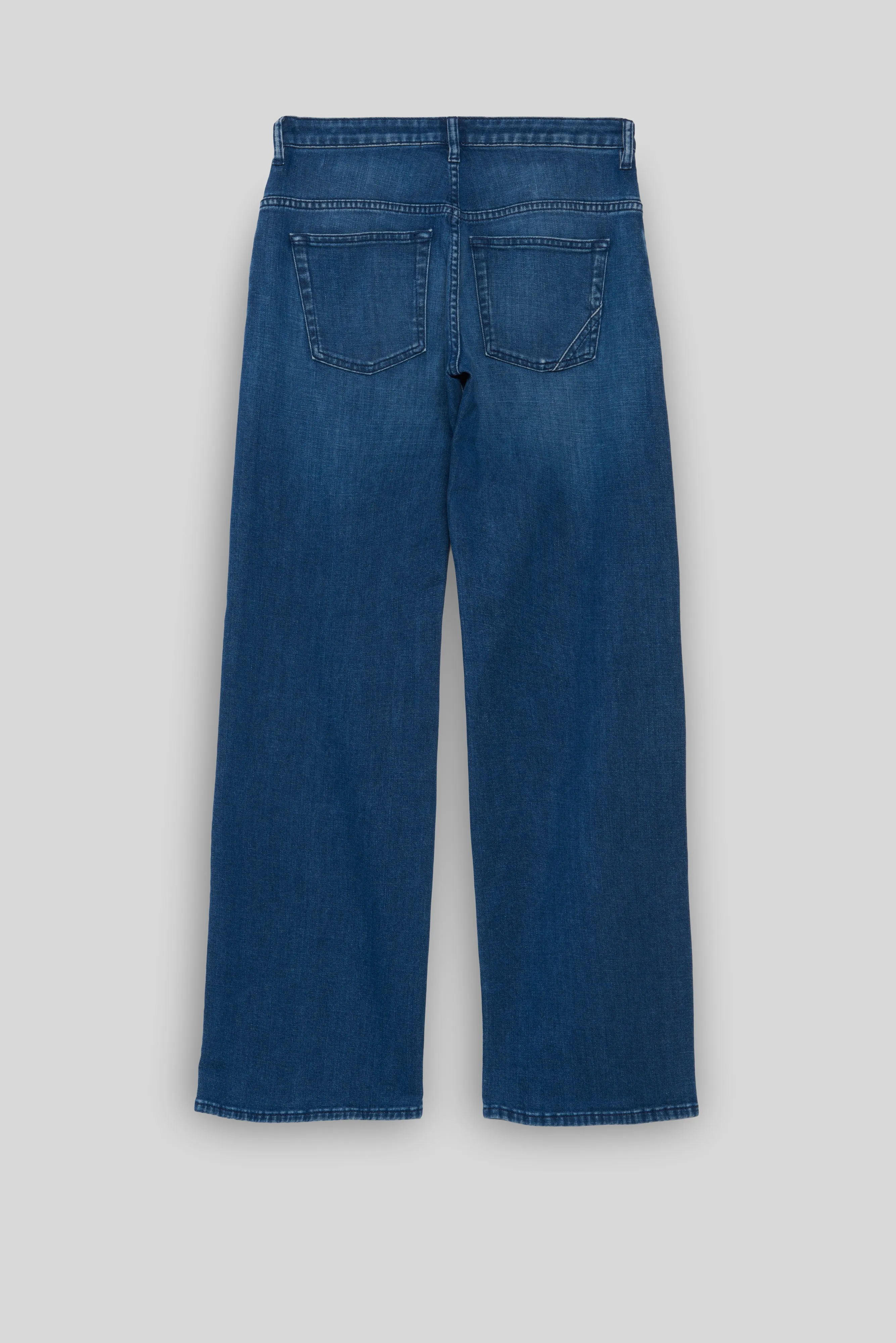 CHARLIE | OCEAN sold by 3x1 product image thumbnail 3