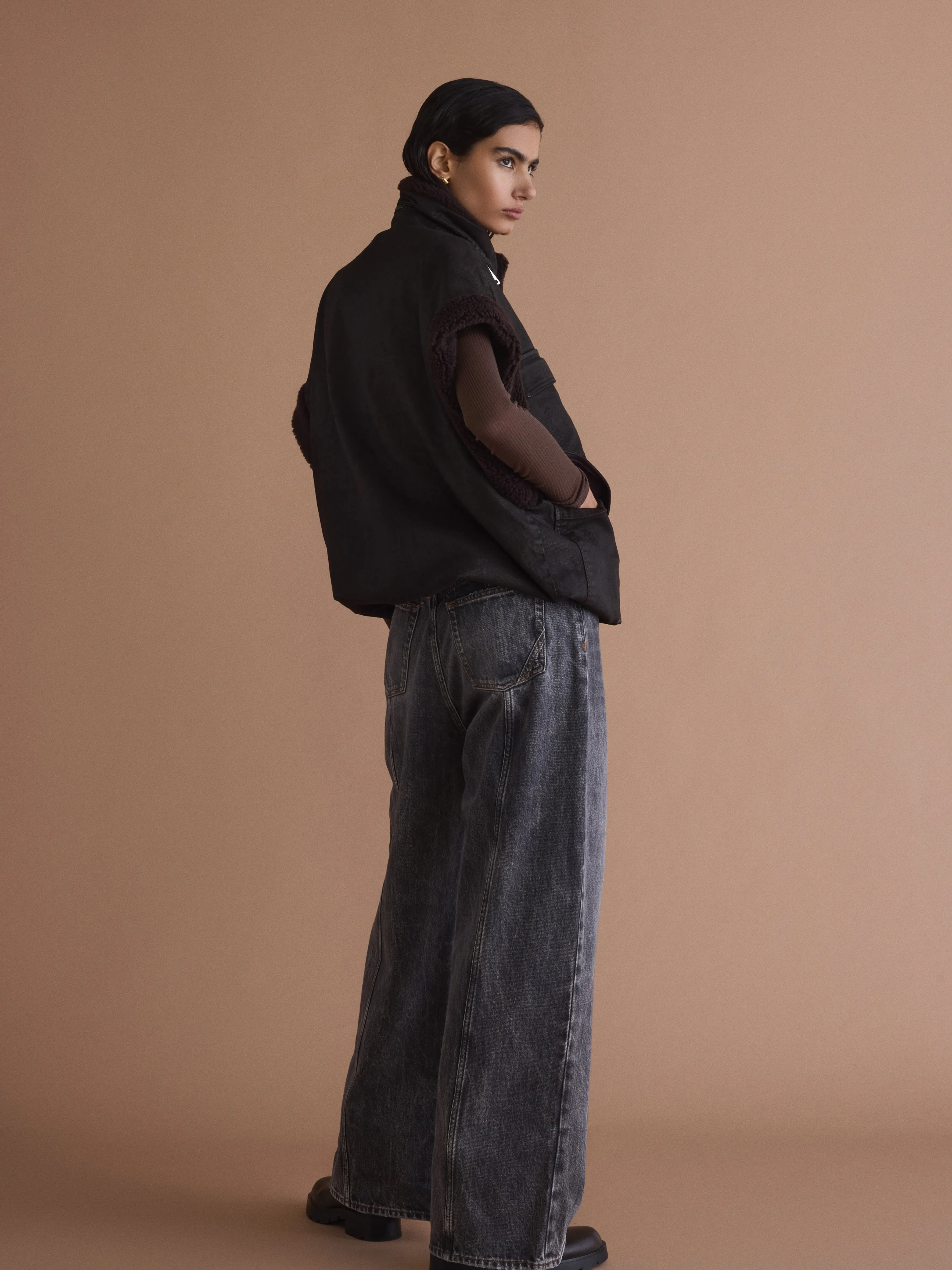 SKATER | COOL GREY sold by 3x1 product image thumbnail 4