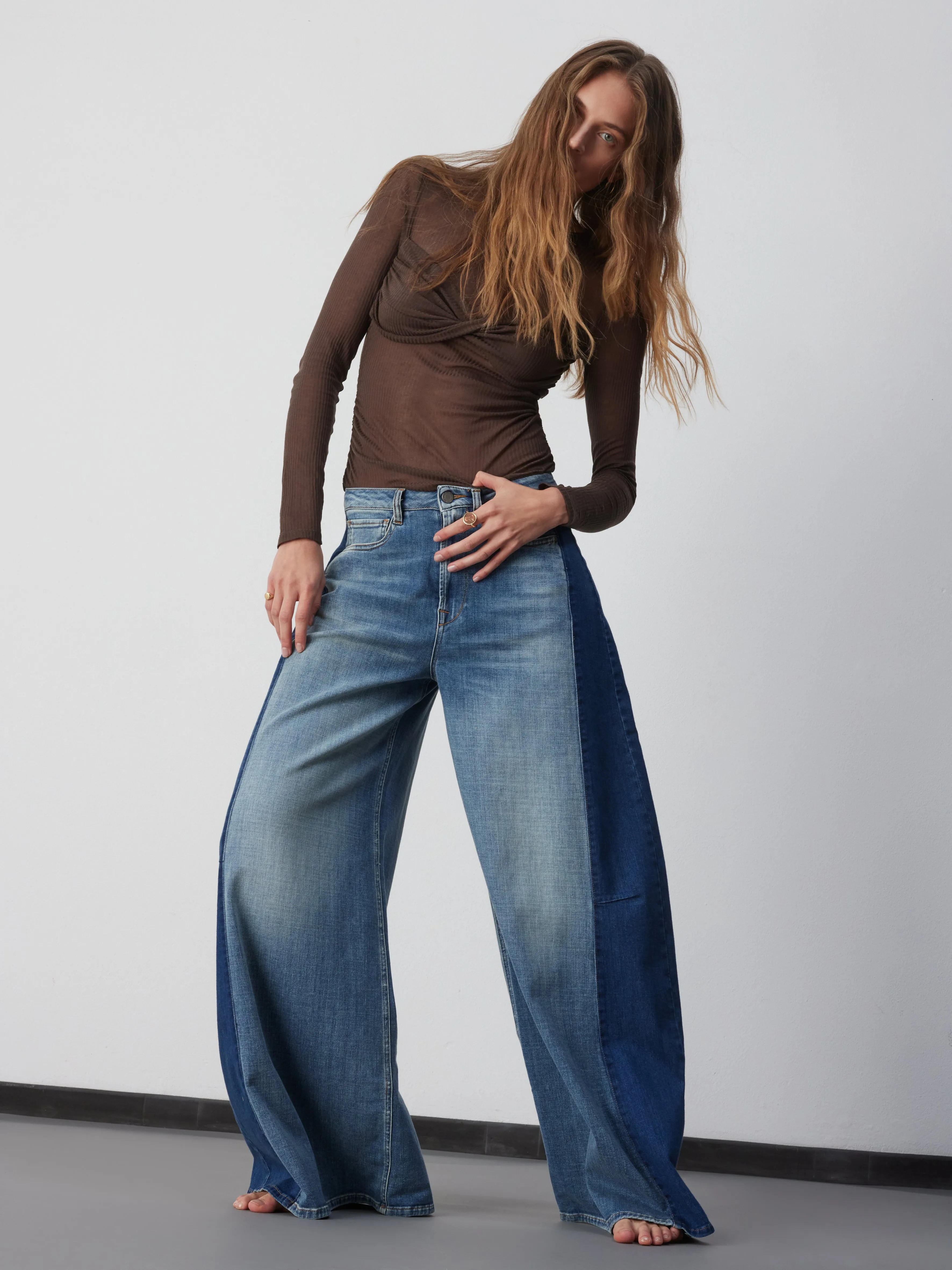 FLIP TOMBOY | ALASKA sold by 3x1 product image thumbnail 2