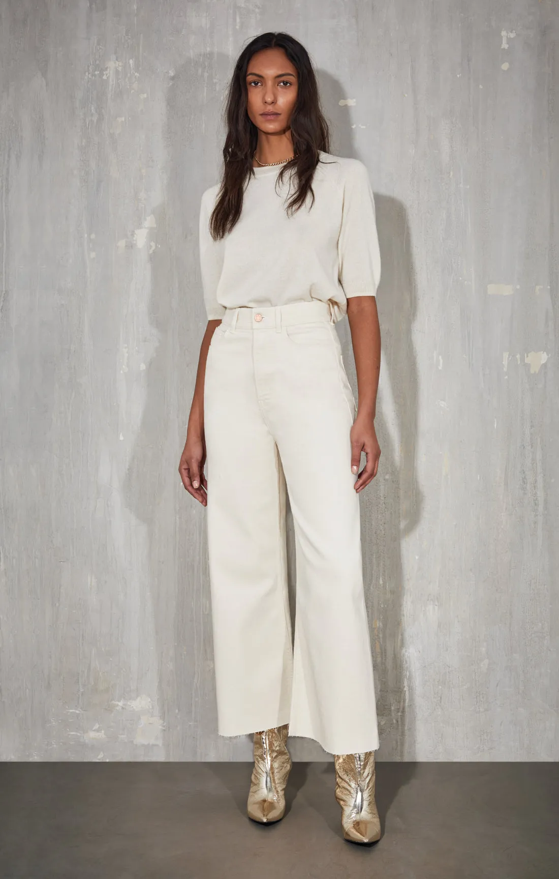 HELLEN | STAGMOON sold by 3x1