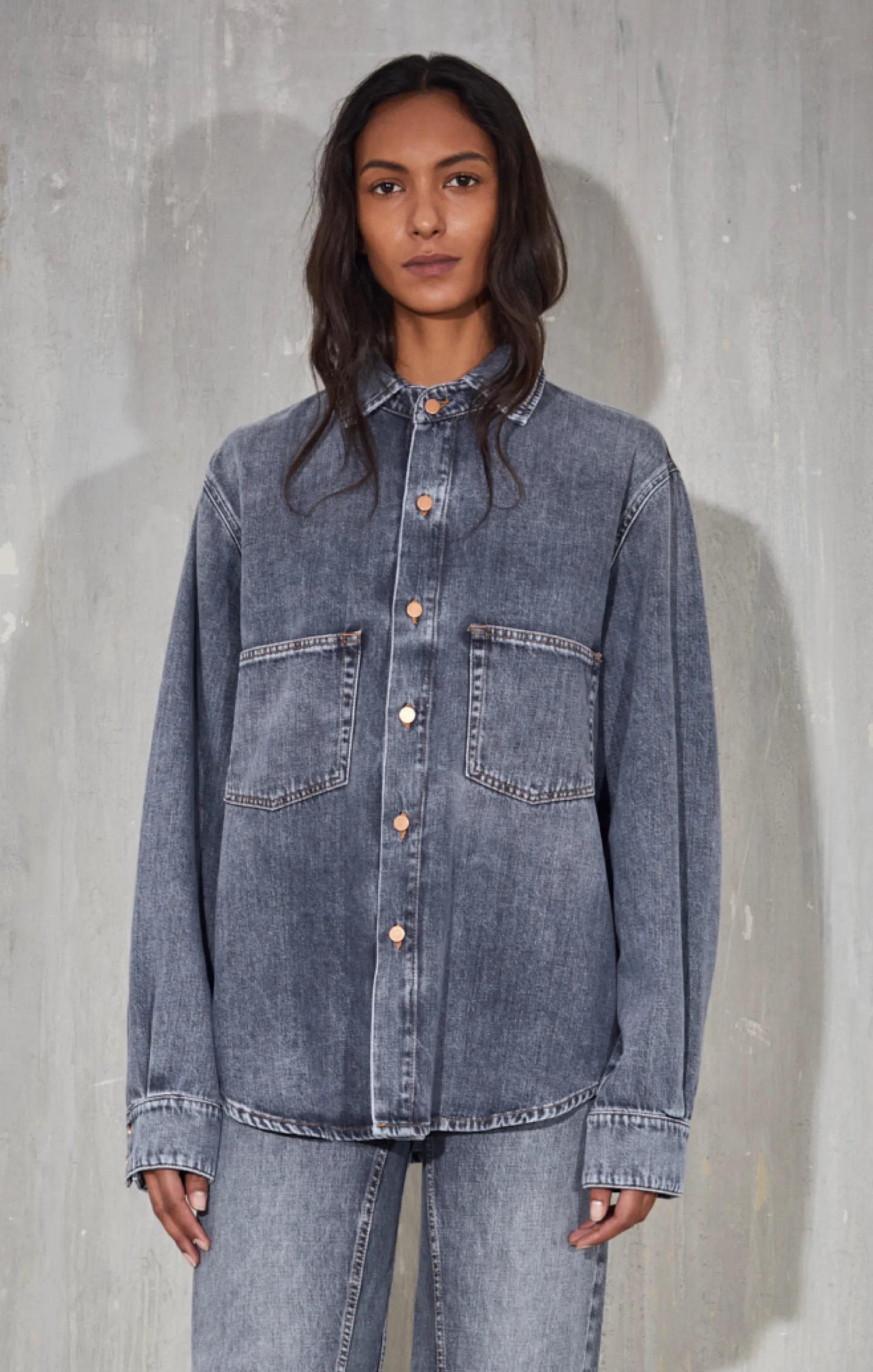 ESSENTIAL SHIRT | STONE sold by 3x1