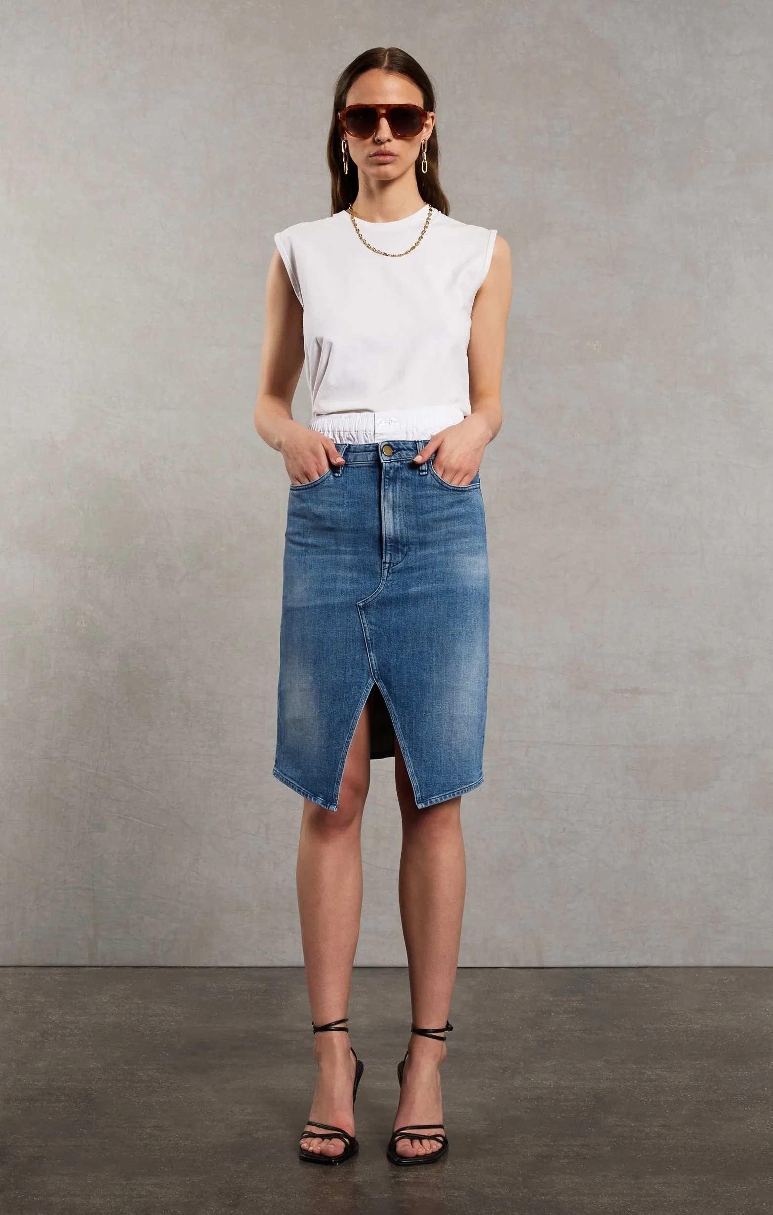 ELIZABELLA 23 | DEEP BLUE sold by 3x1