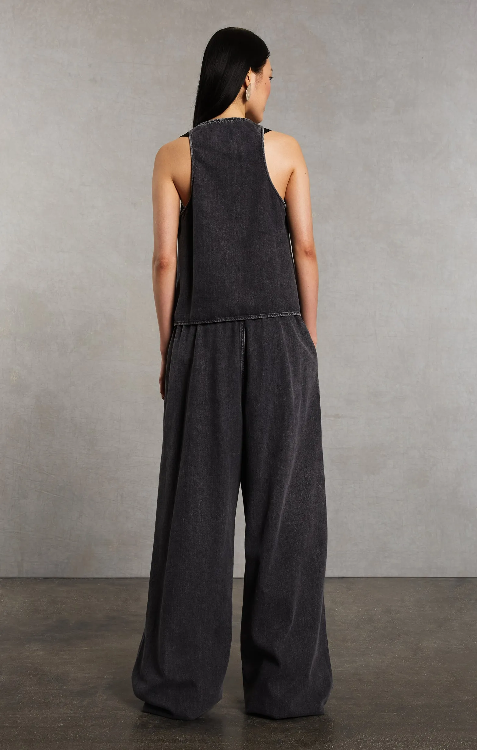 SKATER JOGGER | DARKNESS sold by 3x1 product image thumbnail 2