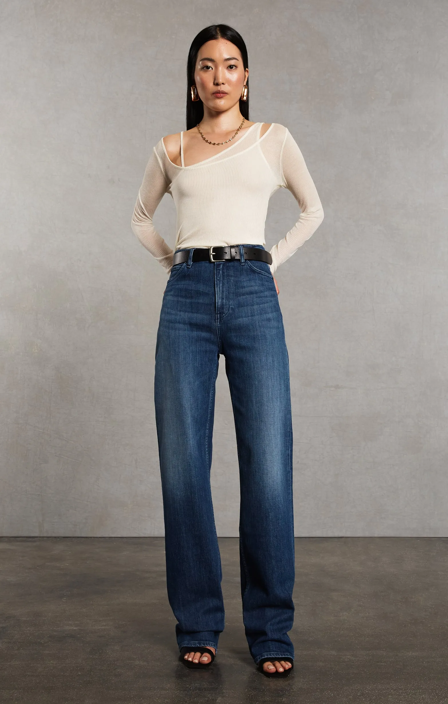 DIANA | BRIGHTNIGHT sold by 3x1