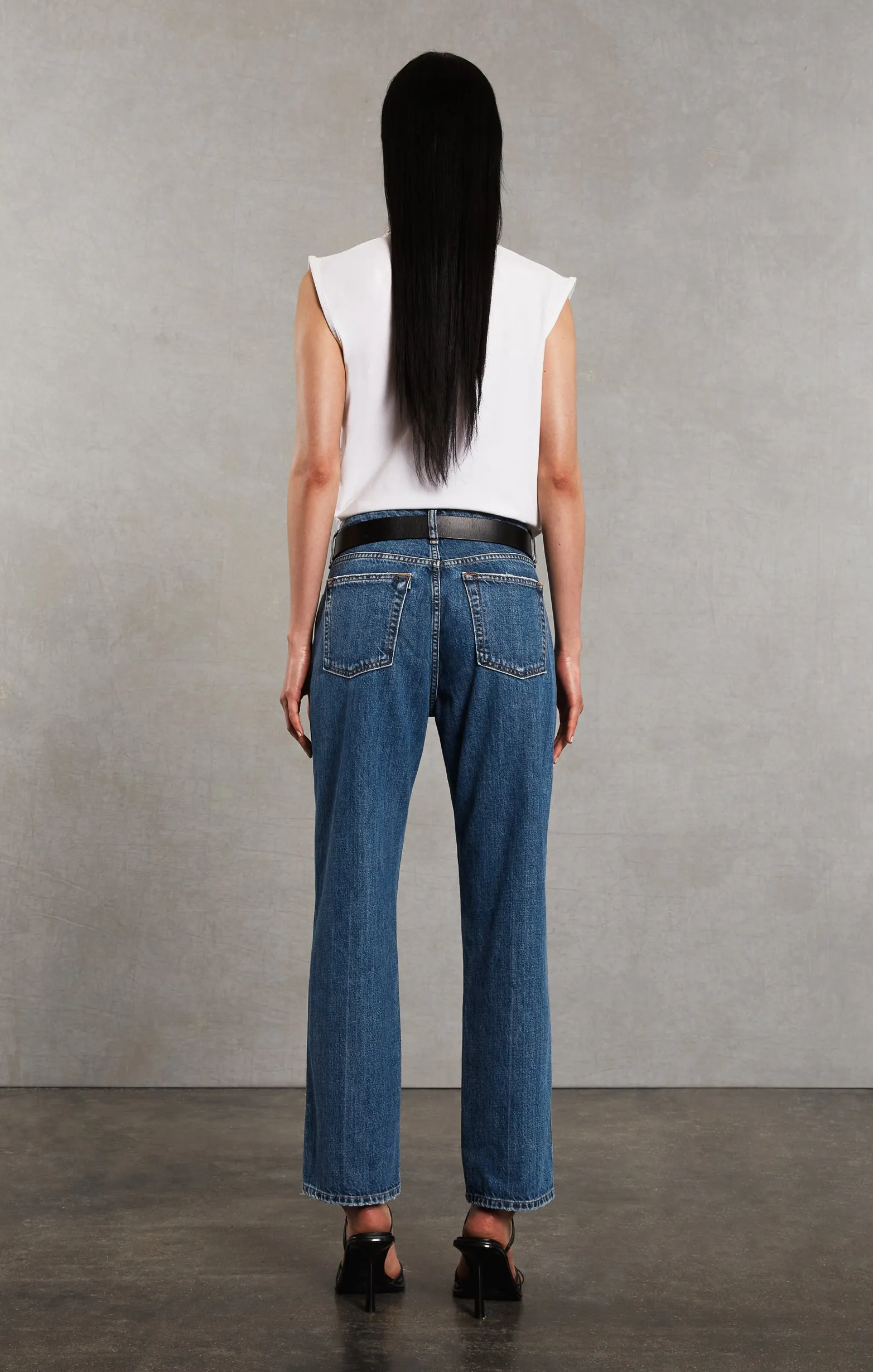 AUSTIN CROP | SOLID BARREL sold by 3x1 product image thumbnail 2