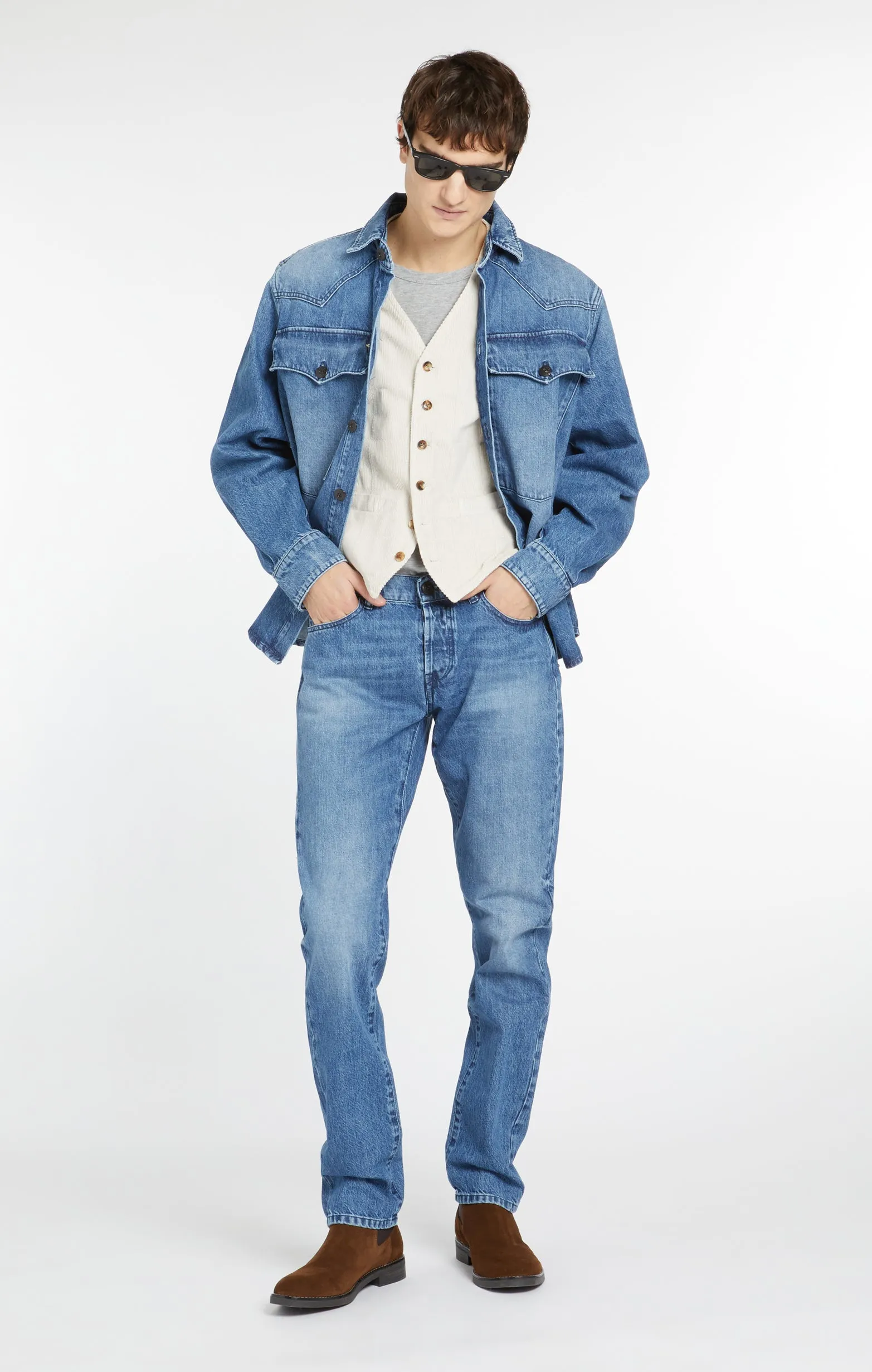 JAMES | DARK VINTAGE sold by 3x1