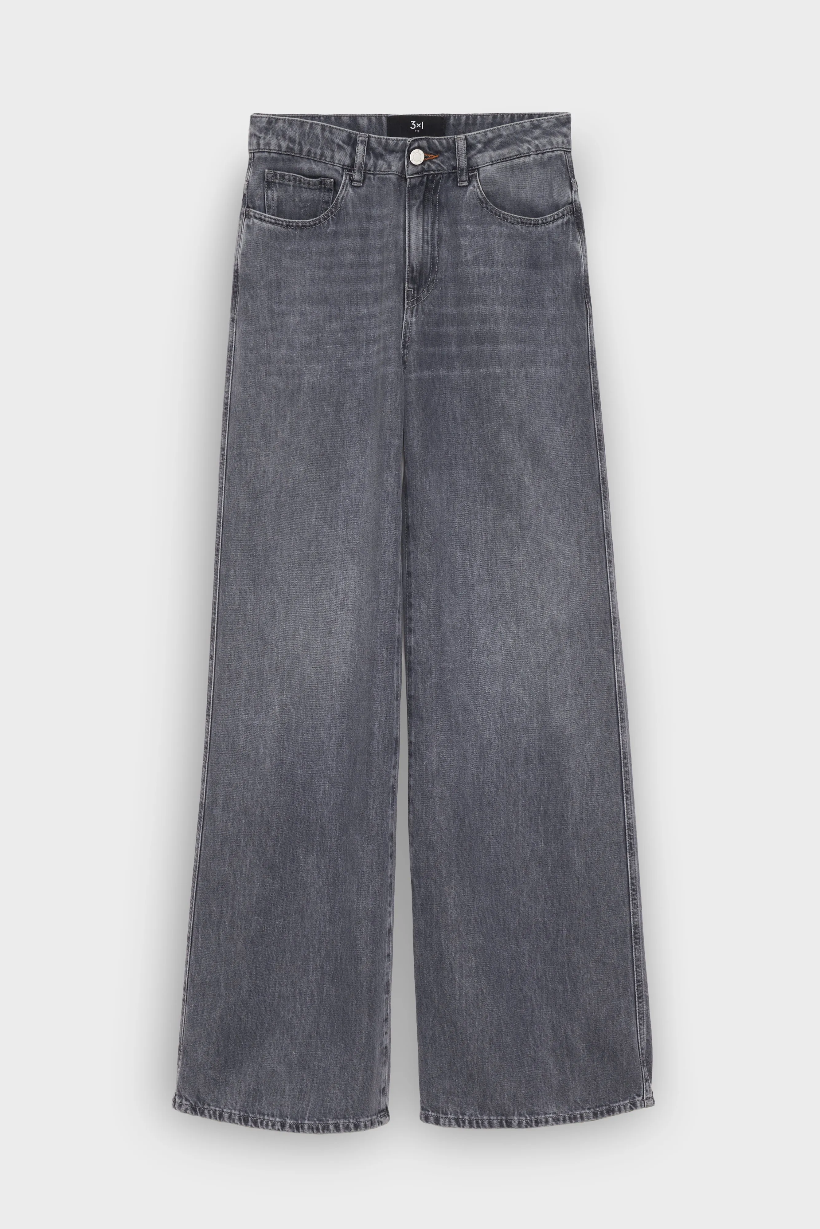 THE KAT | ULTIMATE GREY sold by 3x1