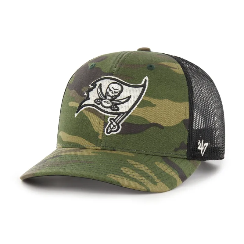 TAMPA BAY BUCCANEERS CAMO STRAP '47 TRUCKER made by 47