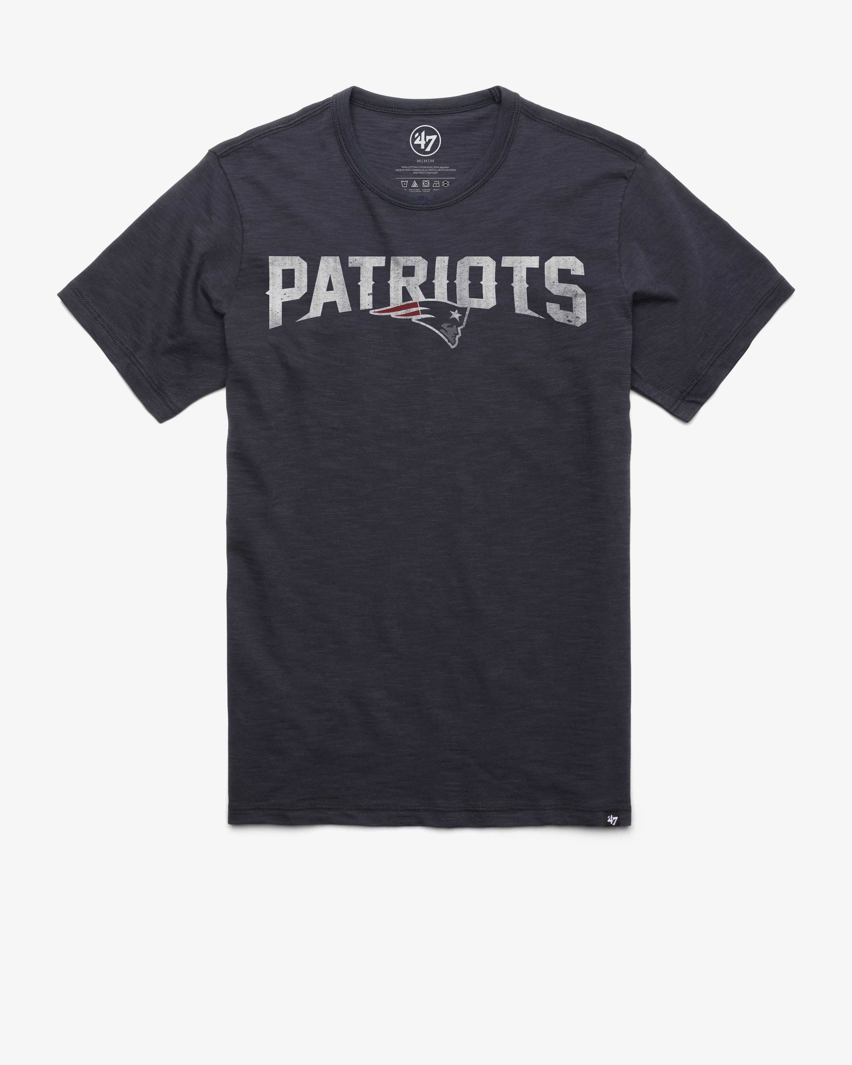 NEW ENGLAND PATRIOTS GRIT WORDMARK '47 SCRUM TEE sold by 47
