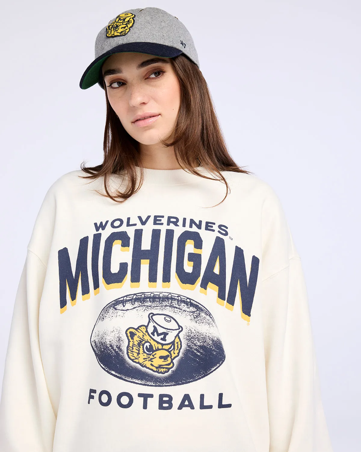MICHIGAN WOLVERINES VINTAGE ARCH CLOUD '47 OVERSIZED CREW WOMENS sold by 47 product image thumbnail 3