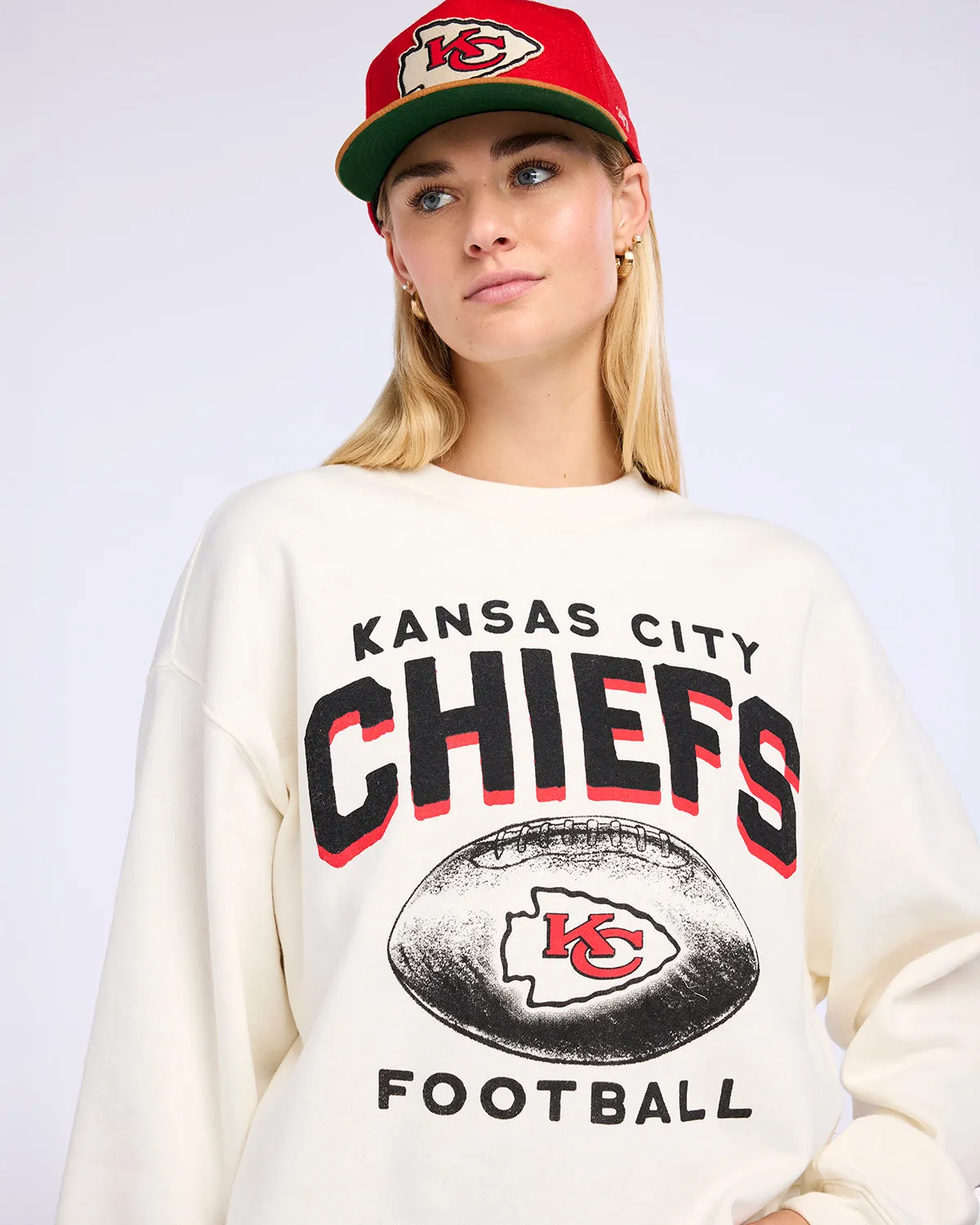 KANSAS CITY CHIEFS ARCH CLOUD '47 OVERSIZED CREW WOMENS sold by 47 product image thumbnail 3