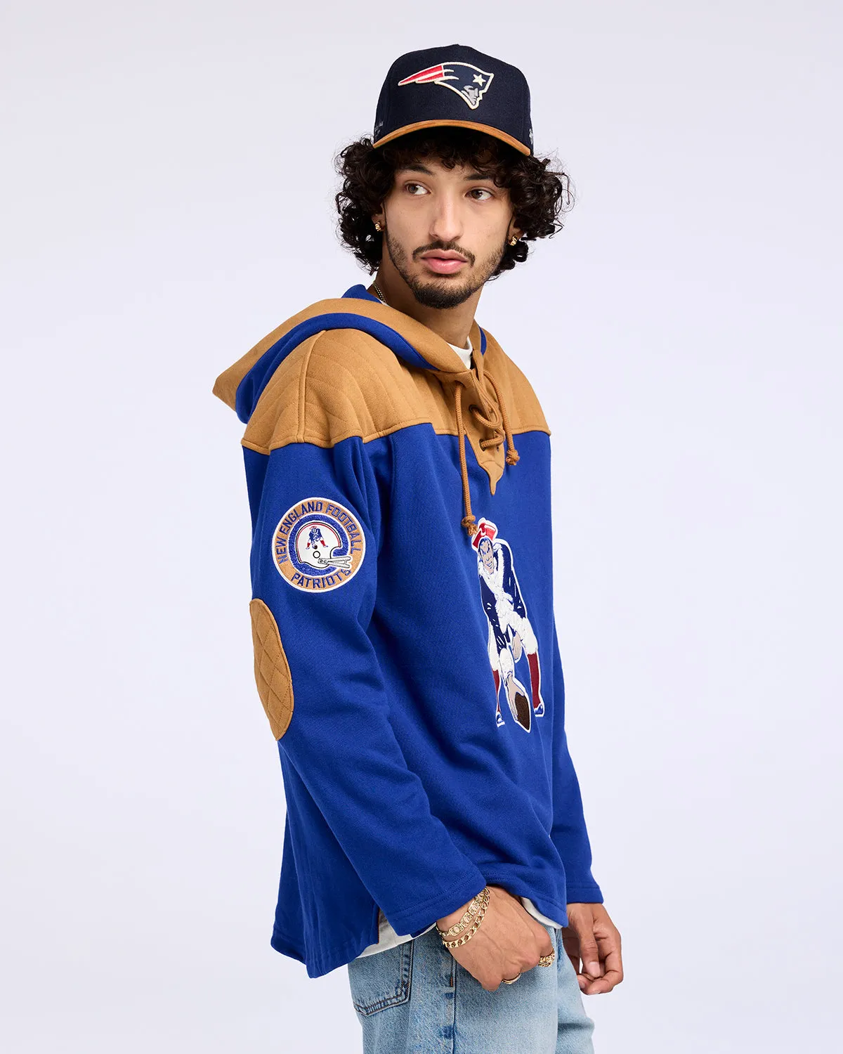 NEW ENGLAND PATRIOTS HISTORIC FLANNAGAN '47 WINGBACK LACER sold by 47 product image thumbnail 2