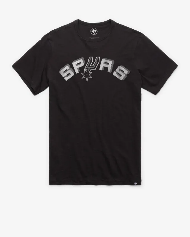 SAN ANTONIO SPURS HARDWOOD CLASSICS GRIT WORDMARK '47 SCRUM TEE sold by 47