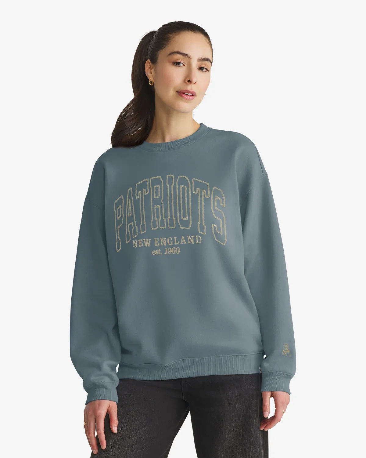 NEW ENGLAND PATRIOTS HISTORIC FORMA LUXE '47 WOMEN'S OVERSIZED CREW sold by 47