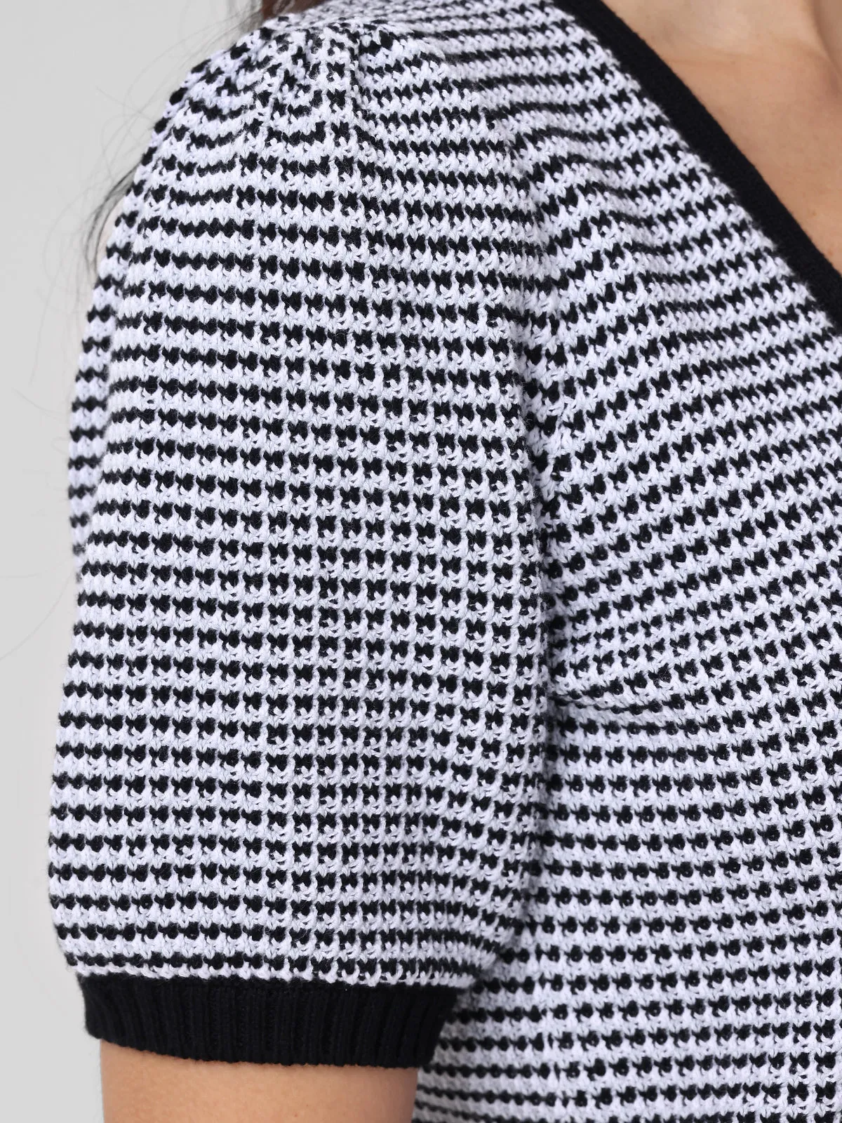 Elaine: Puff Sleeve Tie Front Top sold by 525 America product image thumbnail 5