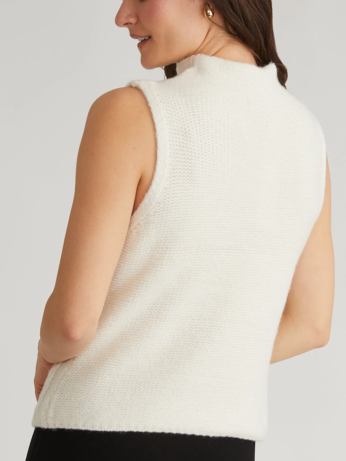 Kendall: Funnel Neck Cable Tank sold by 525 America product image thumbnail 3