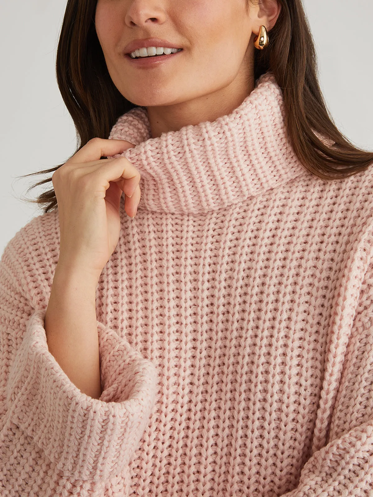 Vida: Turtleneck Shaker Pullover sold by 525 America product image thumbnail 5