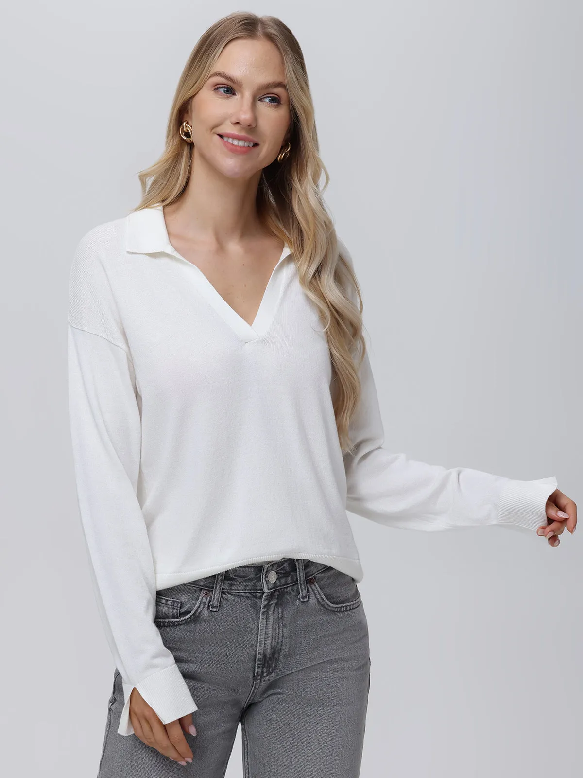 Maddi: V-Neck Collar Cotton Pullover sold by 525 America