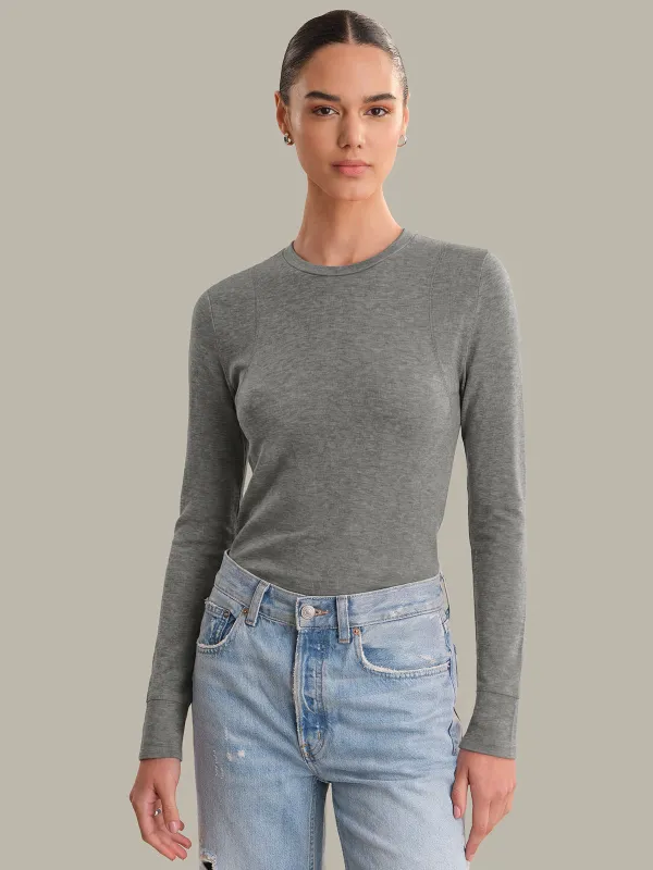 Carolina: Slim Fit Long Sleeve Top made by 525 America