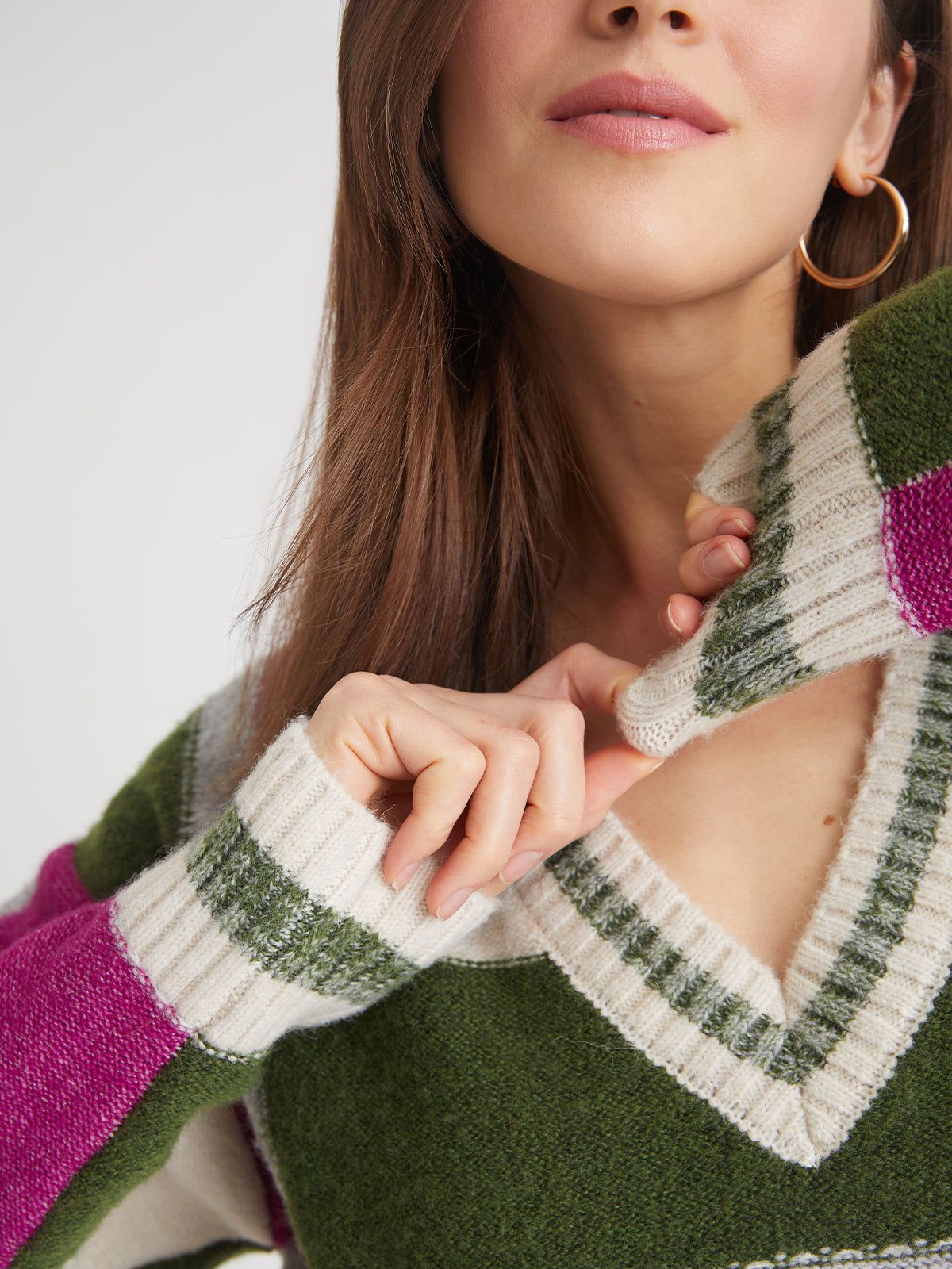 Aisha: Plaid V-Neck Pullover sold by 525 America product image thumbnail 4