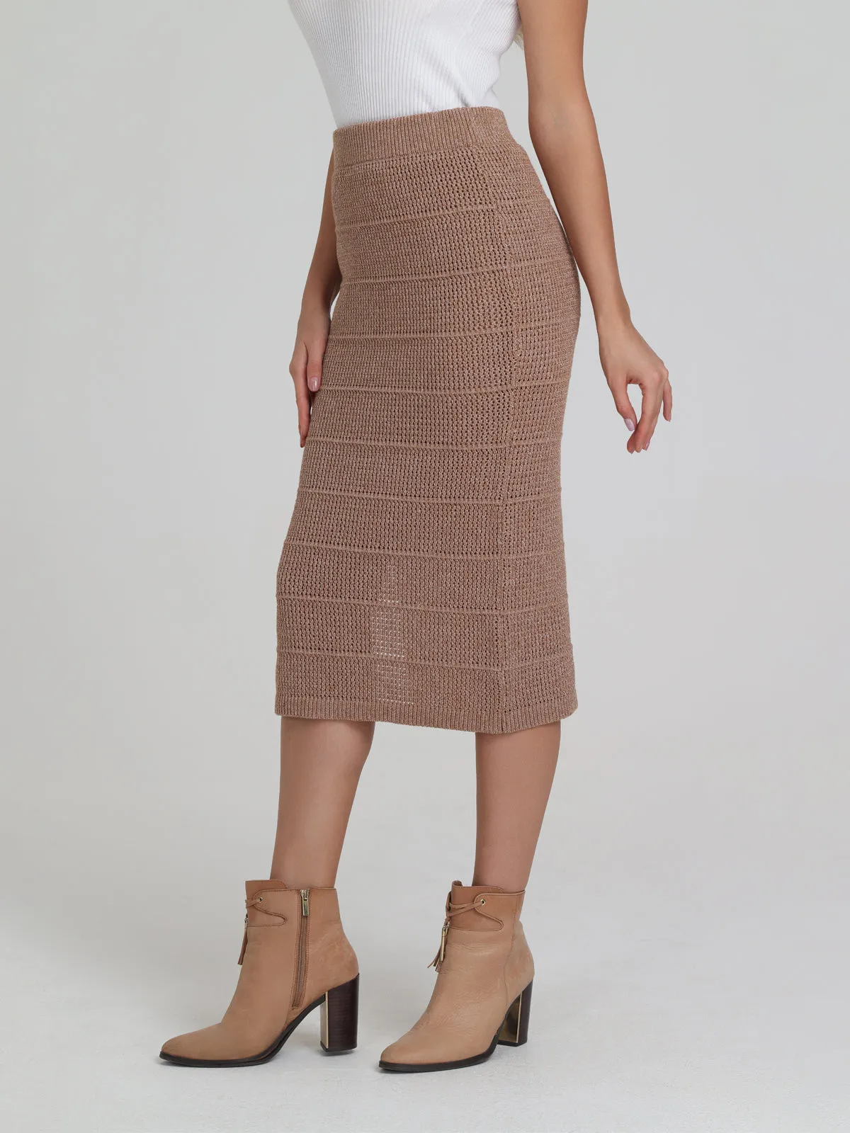 Hayley: Midi Pencil Skirt sold by 525 America product image thumbnail 4