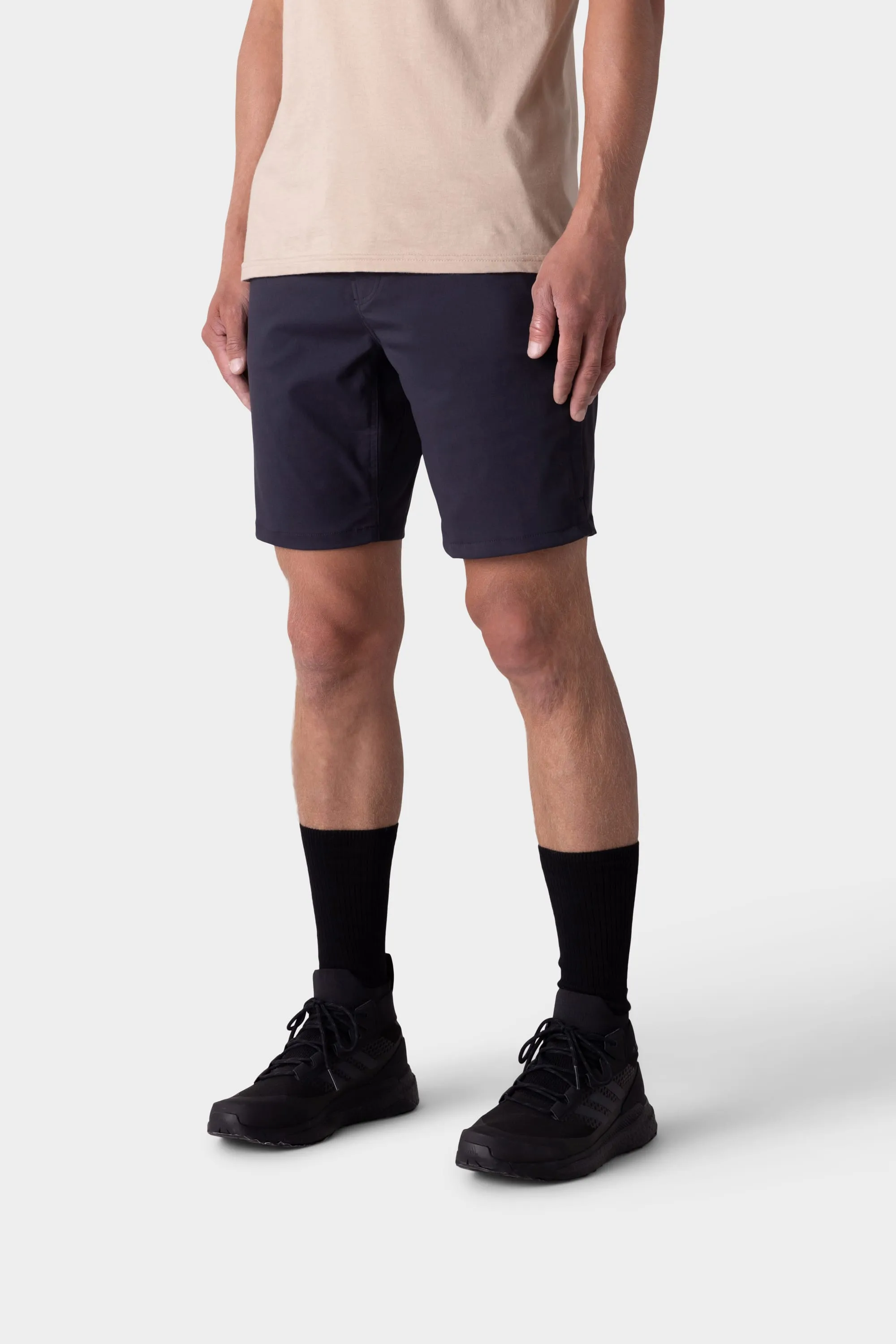 686 Men's Everywhere Hybrid Short sold by 686