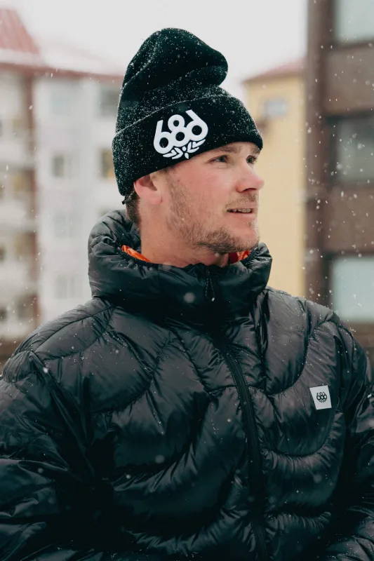 686 Big Logo Embroidered Beanie made by 686