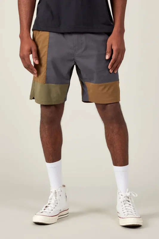 686 Men's Reclaimed Featherlight Chino Short made by 686