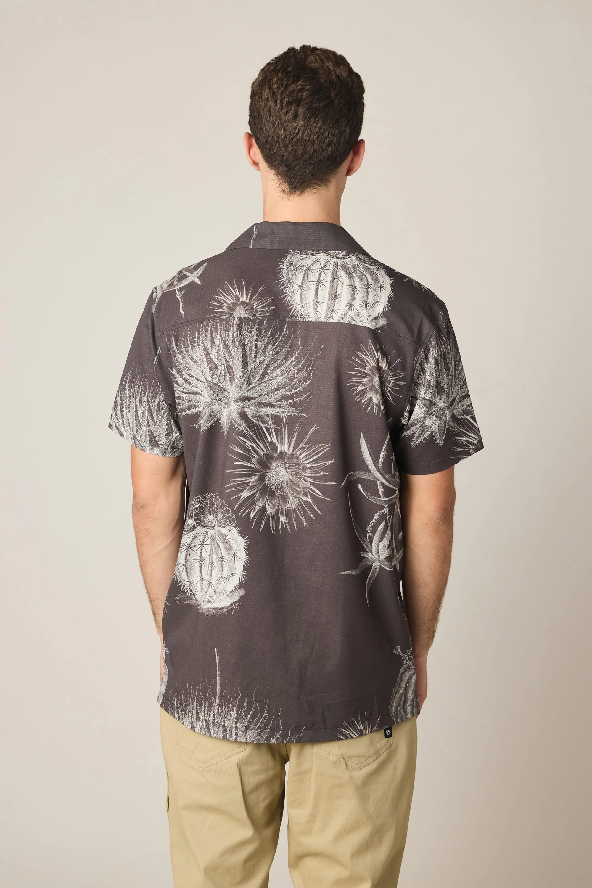 686 Men's Nomad Perforated Button Down Shirt sold by 686 product image thumbnail 3