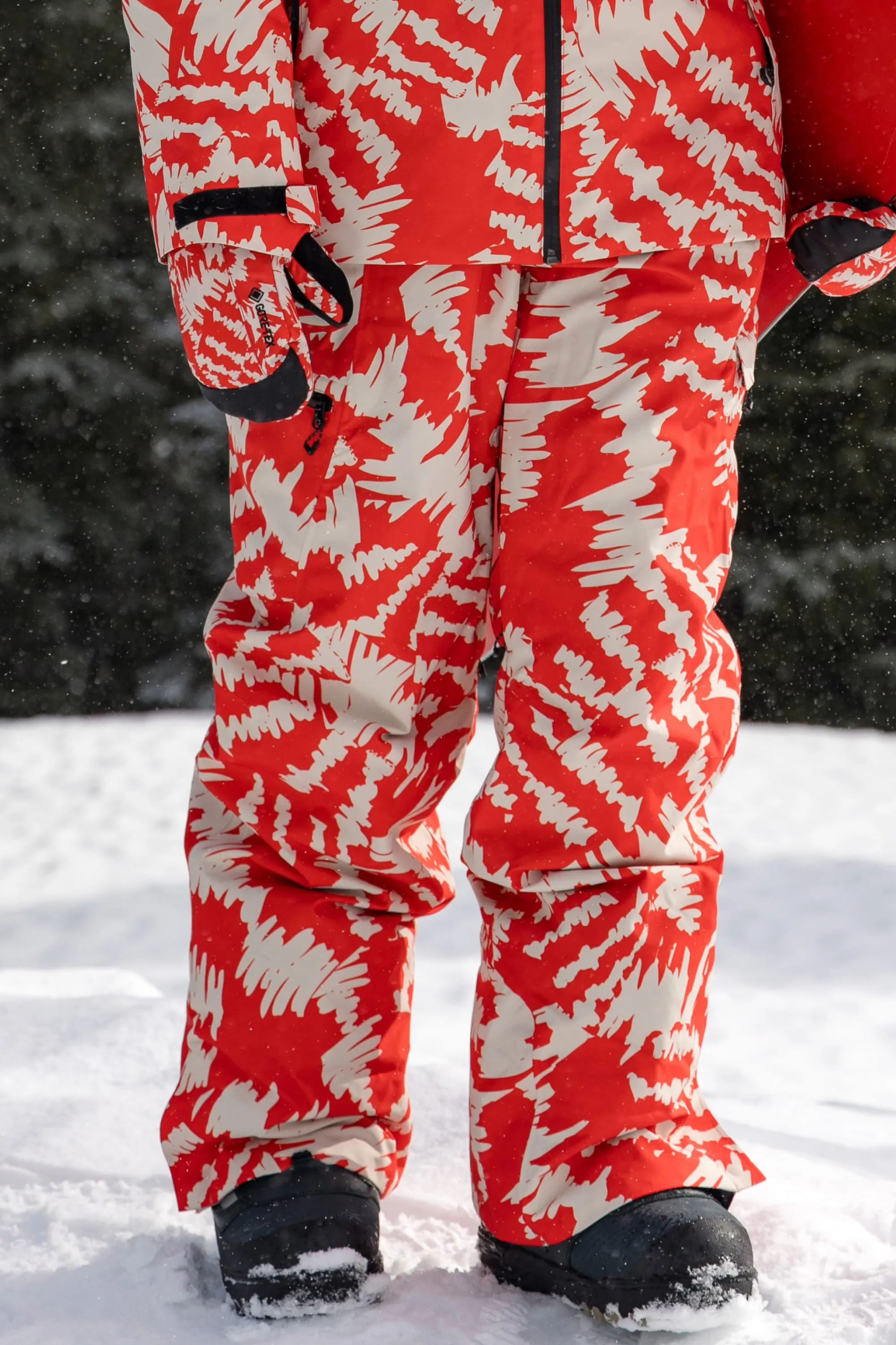 686 Women's Geode Thermagraph® Pant sold by 686 product image thumbnail 4