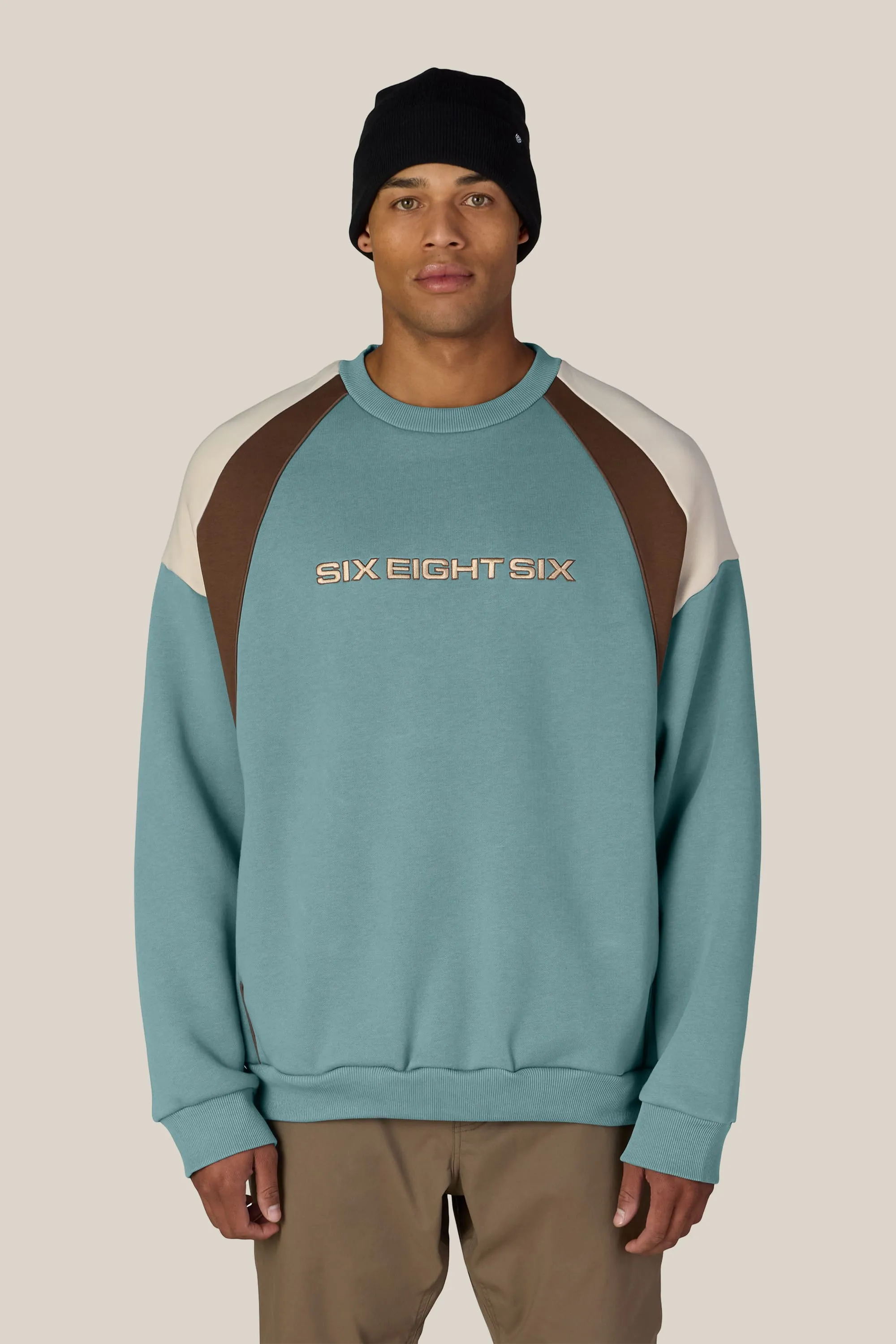 686 Reserved® Premium Heavyweight Crewneck sold by 686 product image thumbnail 2