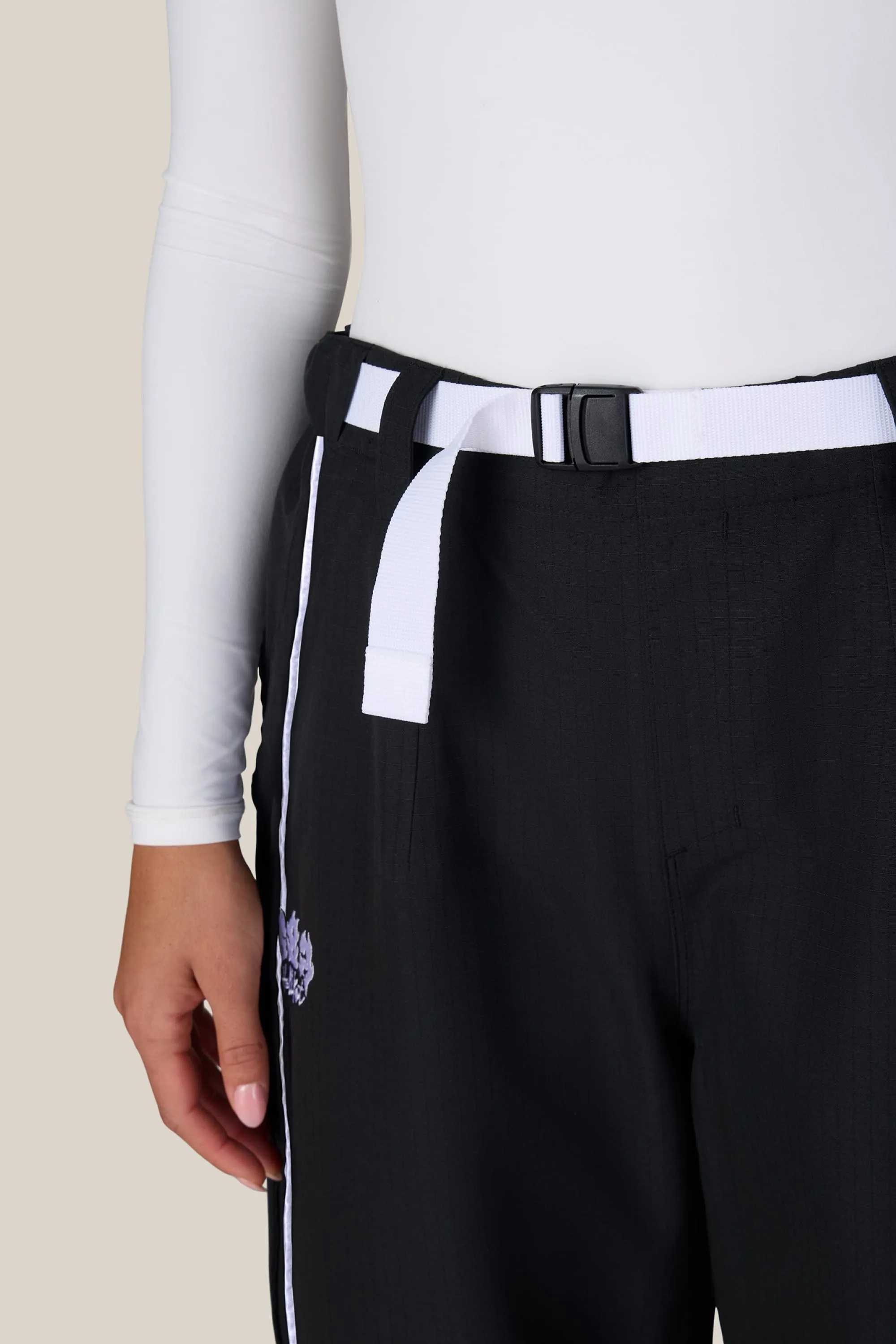 686 Women's Hellkat™ Shell Pant sold by 686 product image thumbnail 4