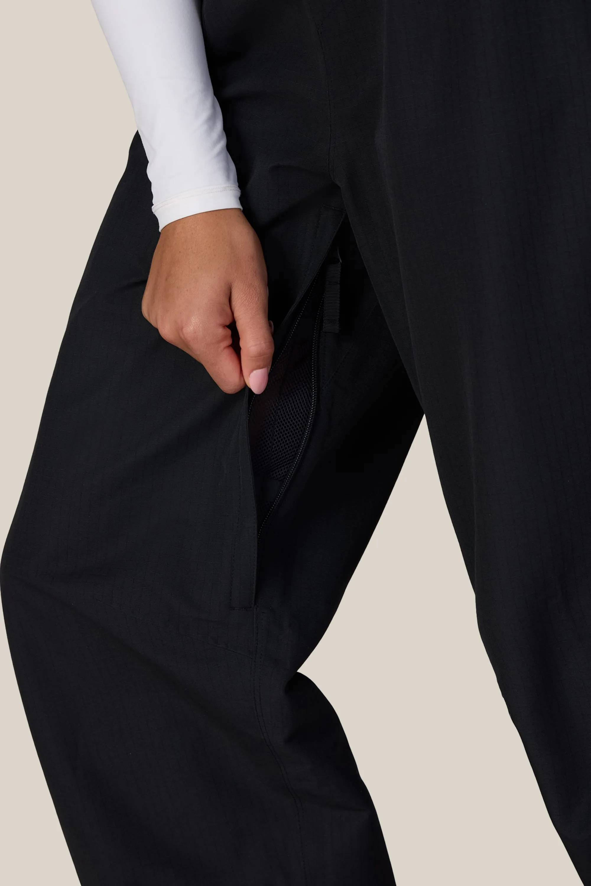 686 Women's Hellkat™ Shell Pant sold by 686 product image thumbnail 5