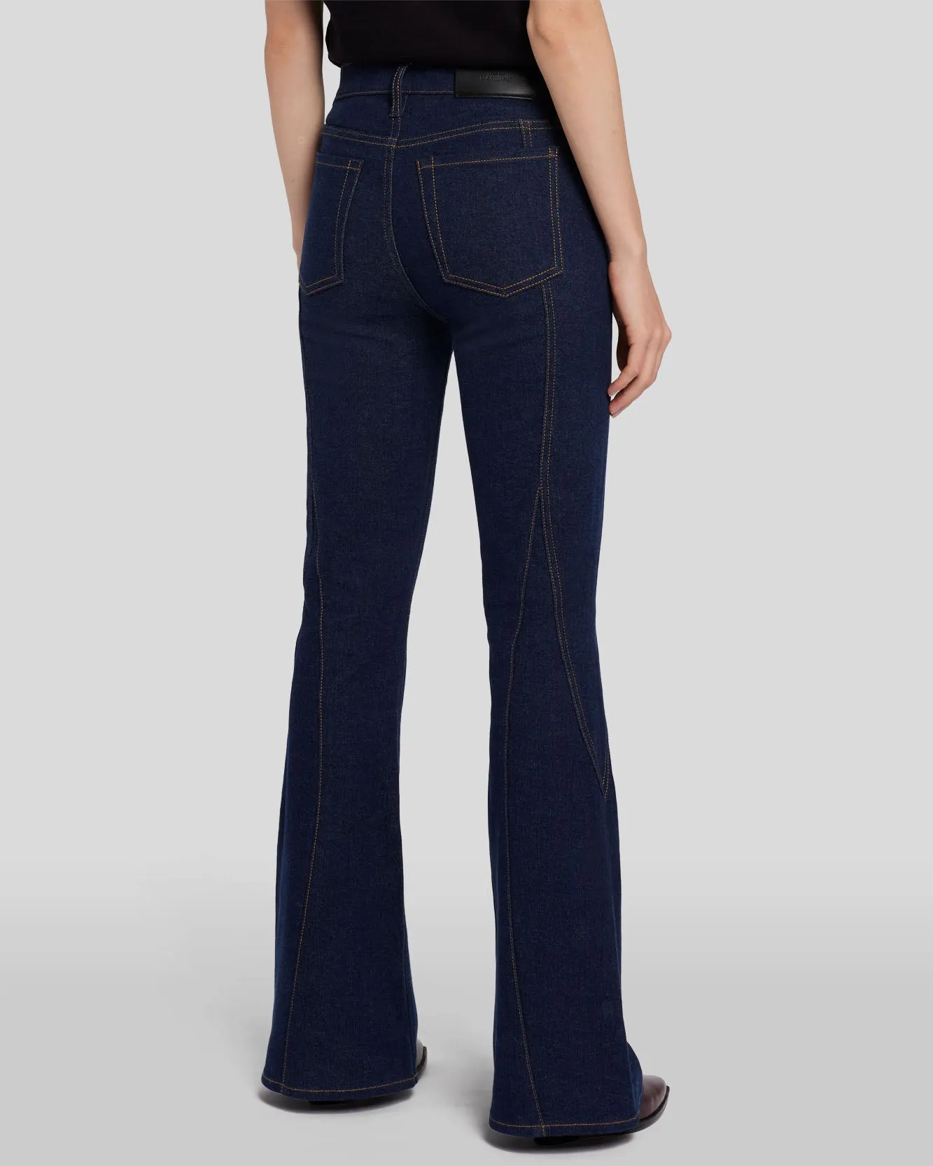 Seamed High Waist Ali in Cash sold by 7 For All Mankind product image thumbnail 4