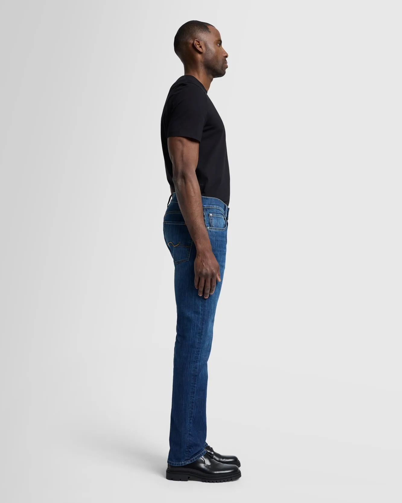 Luxe Performance The Straight in Levant sold by 7 For All Mankind product image thumbnail 5