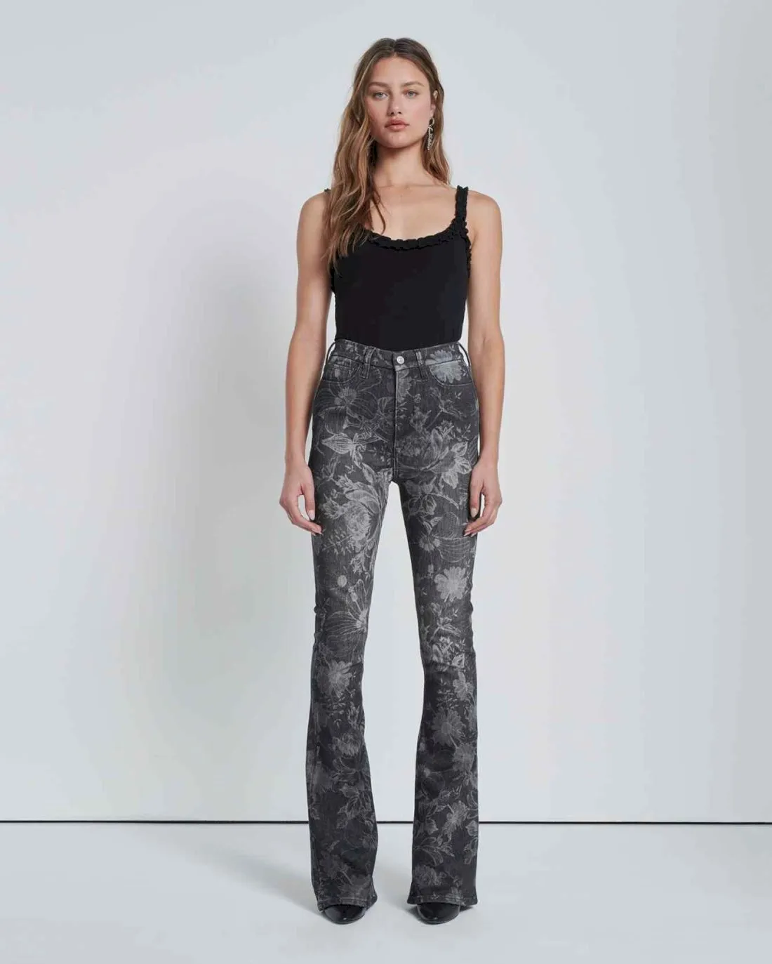 Ultra High Rise Skinny Bootcut In Fairytale Floral Black sold by 7 For All Mankind
