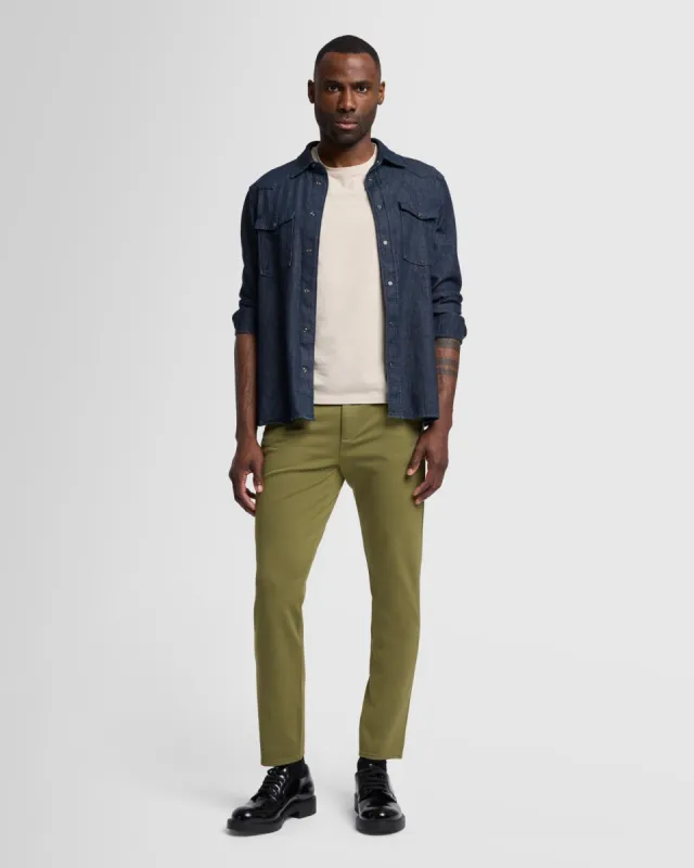 Travel Chino in Army sold by 7 For All Mankind