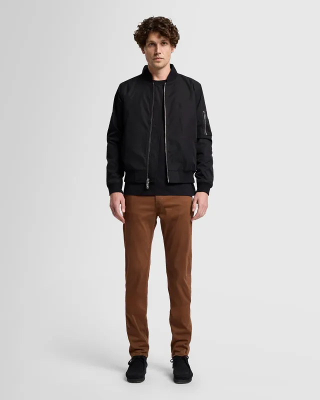 Luxe Performance Plus Slimmy in Nutshell sold by 7 For All Mankind