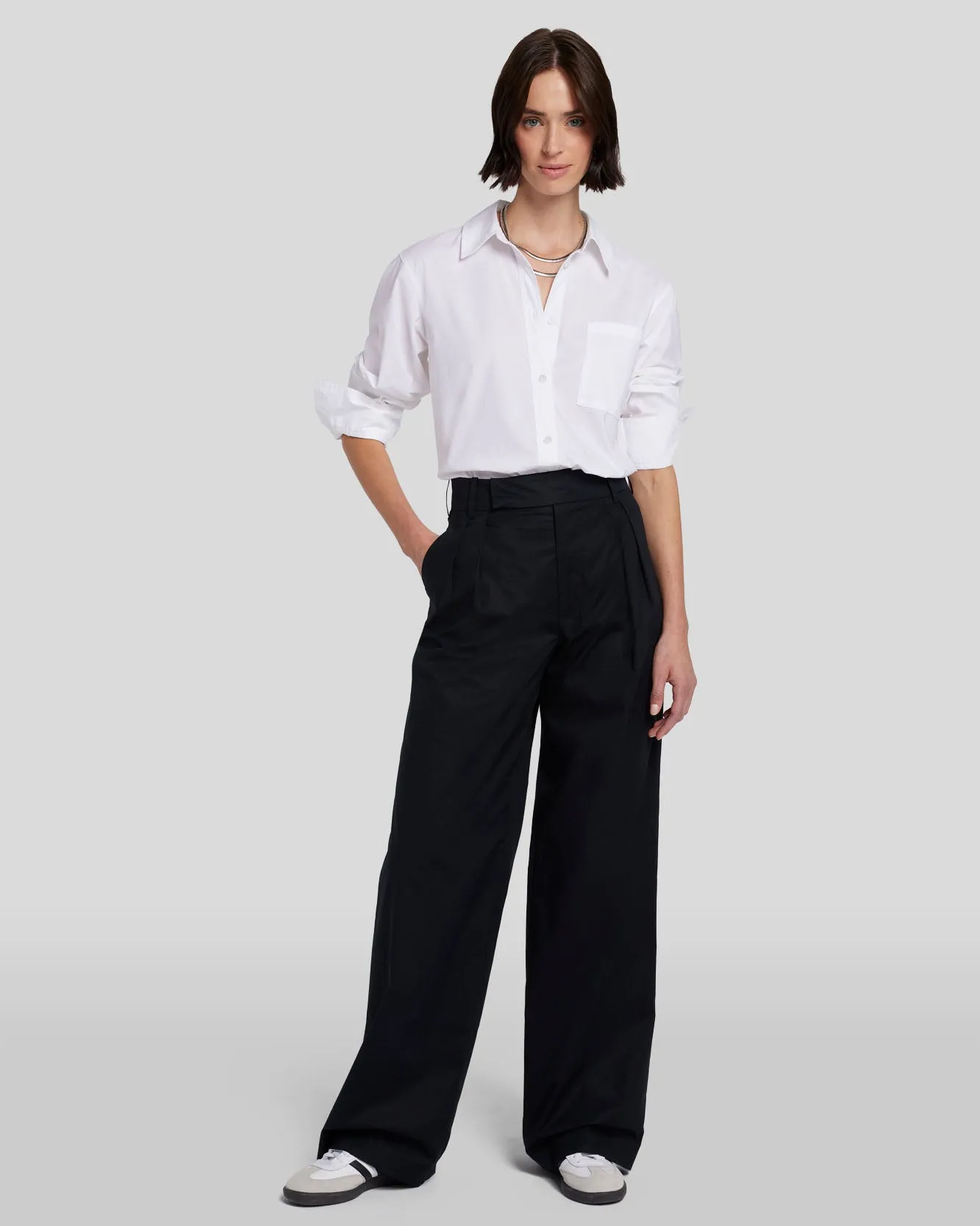 Pleated Poplin Trouser in Black sold by 7 For All Mankind